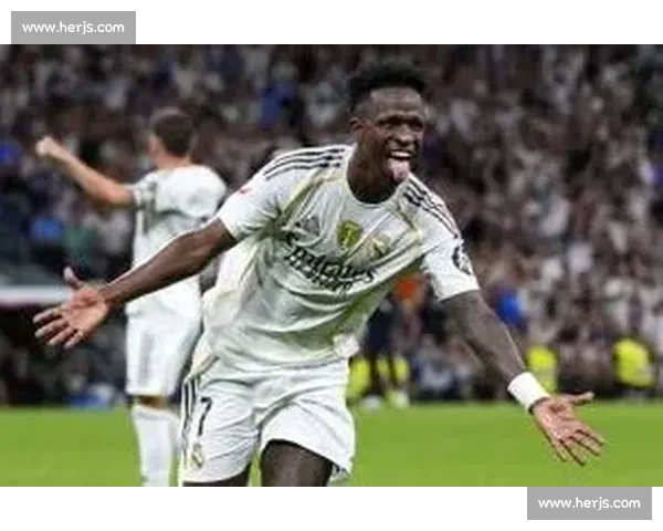 亚马尔遭炮轰引德比冲突：别学维尼修斯，梅西从不说皇马盗窃