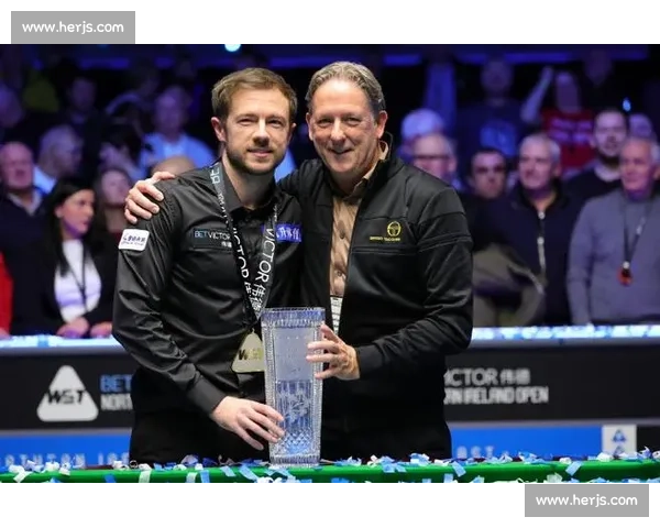 利索夫斯基首冠锁双资格！中国 4 将闯冠中冠，世界排名更新